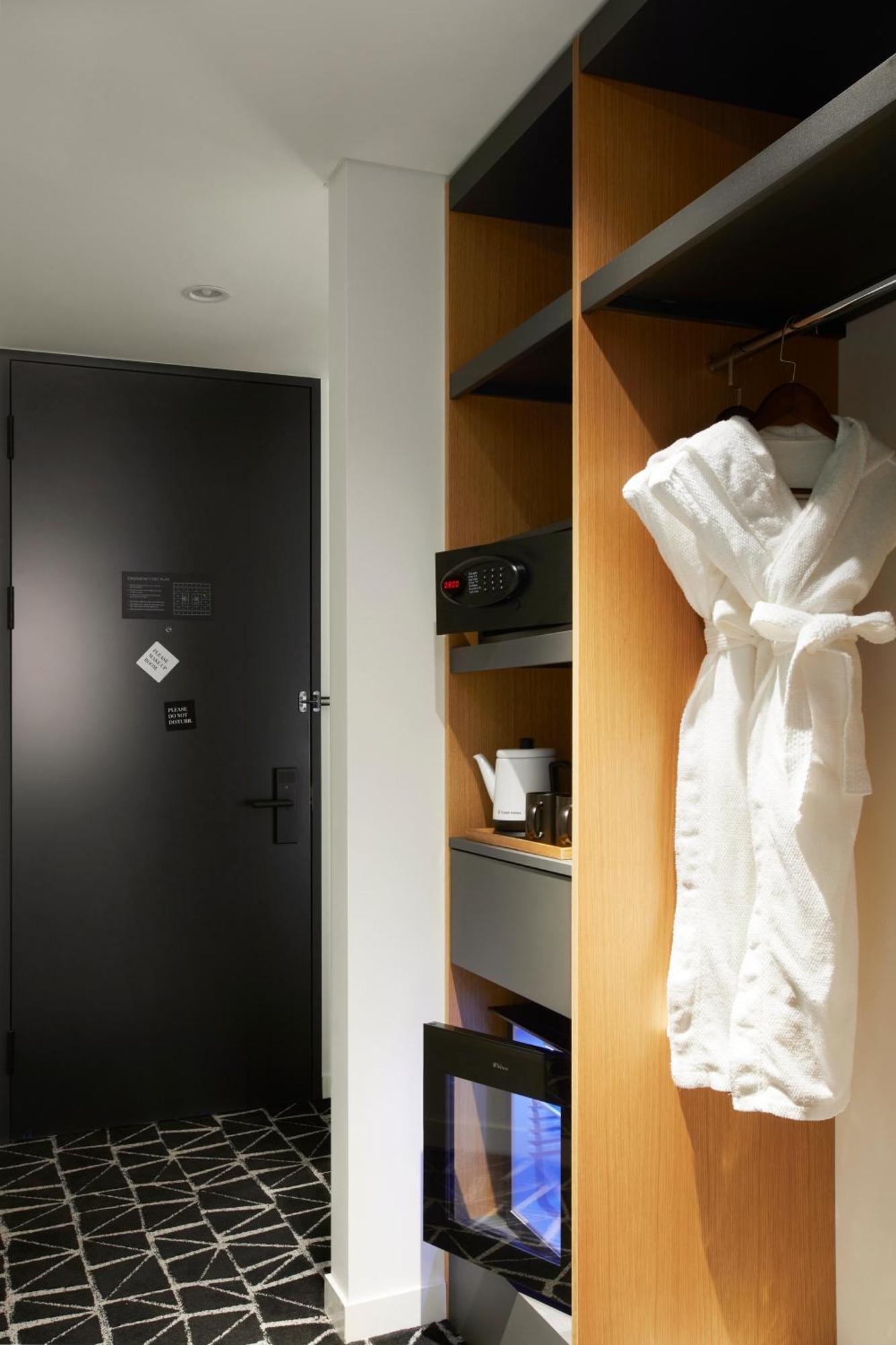 Standard Twin Room,1223831473:JPEG