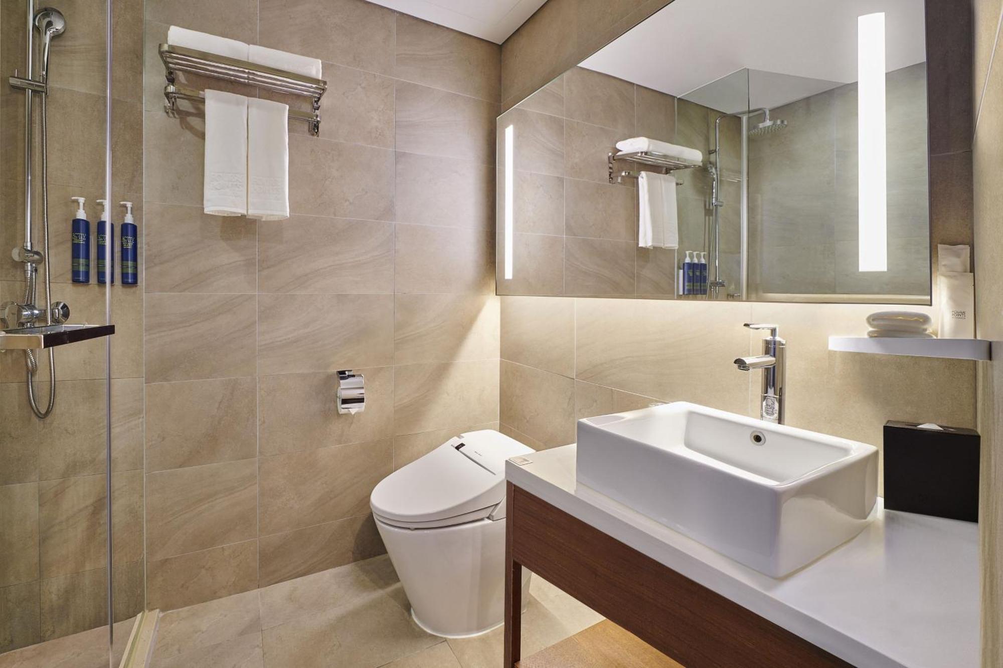 Superior Twin Guest room 2 Twin or Single Beds High floor,1418939013:JPEG