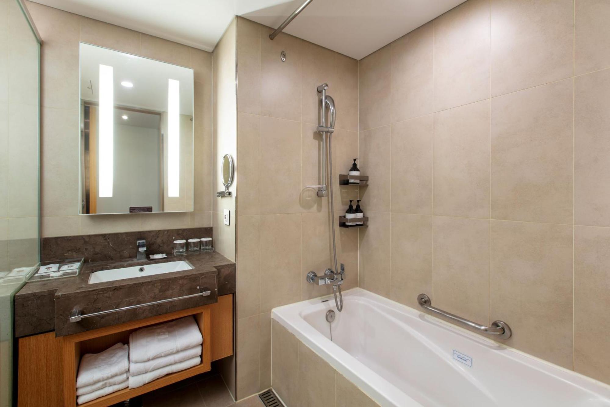 Premier Triple Room,1758544049:JPEG