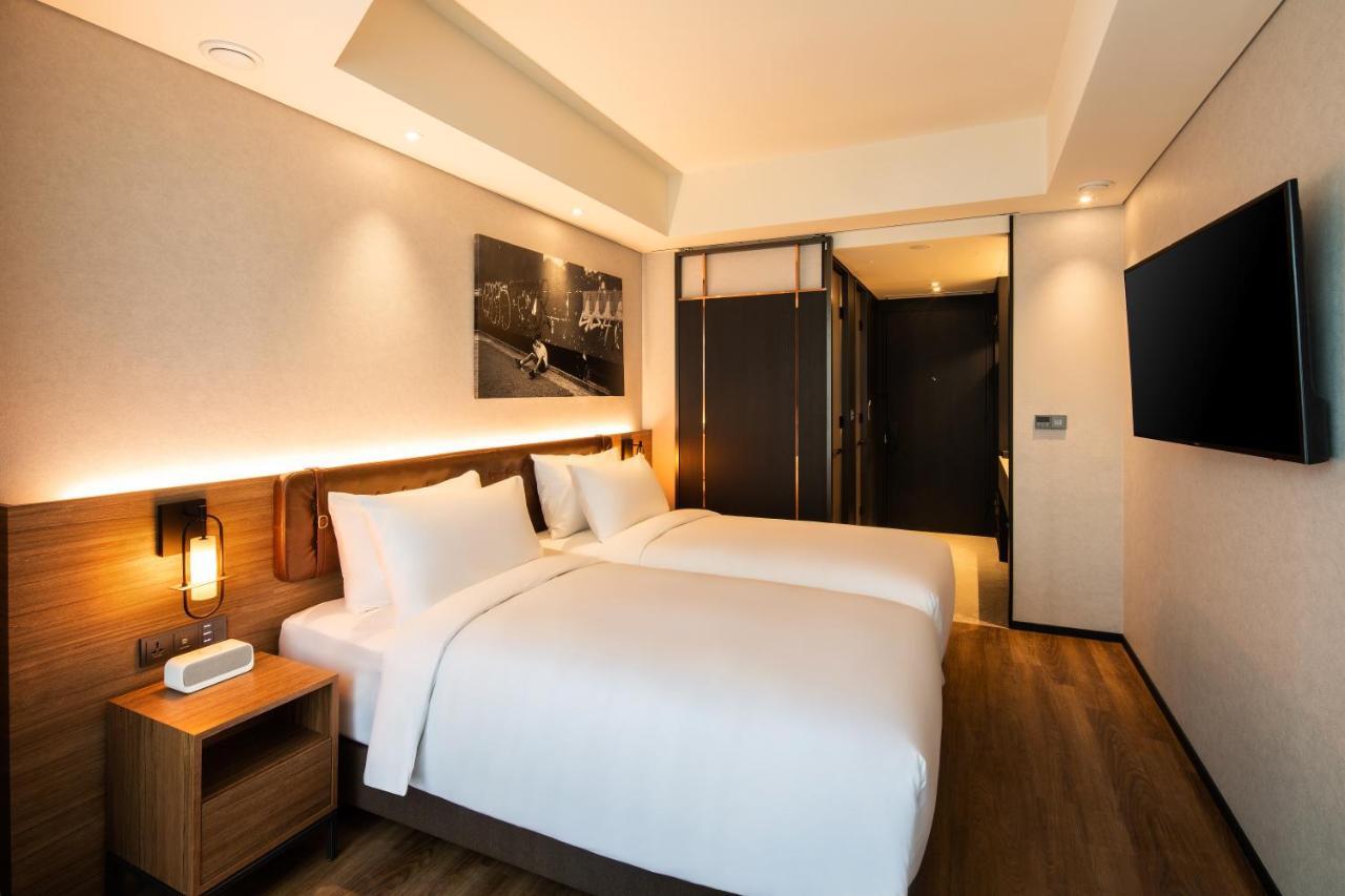 Superior Deluxe Twin Room Balcony